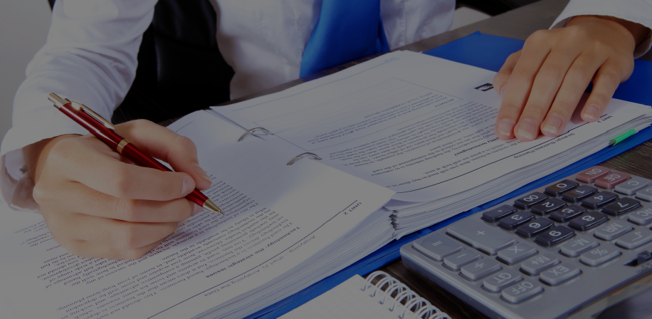 業務知識の属人化による社内ノウハウ低下、人材の流動性や新たな人材活用の阻害