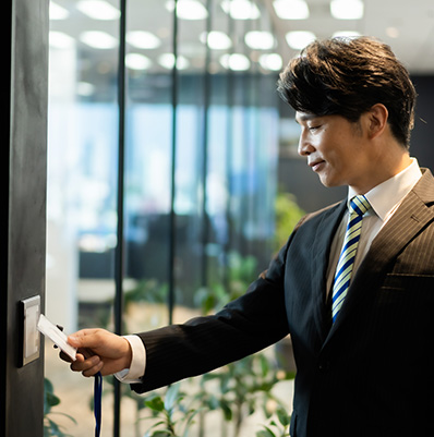 勤怠管理システム