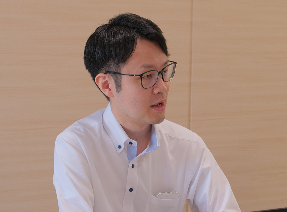 工務部 システム課 竹井 勇馬 様