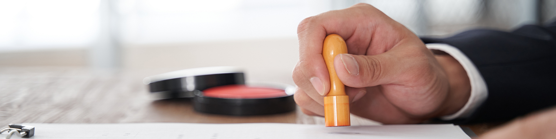 押印と捺印の違い