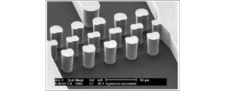 実際に加工した微細インク経路のSEM画像