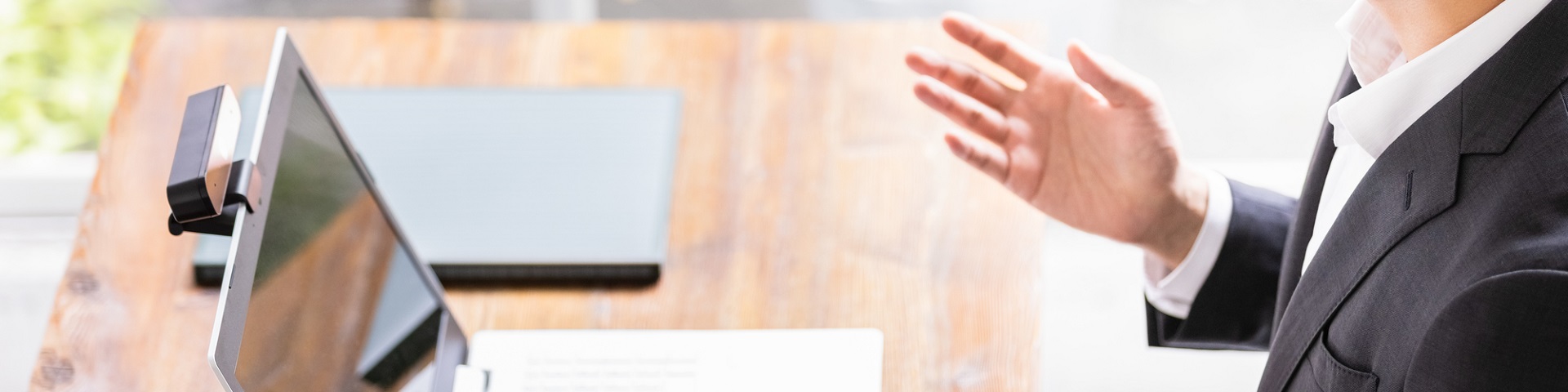 営業DXとは？必要性や導入の流れ、活用できるツールを解説