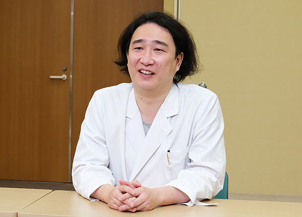 情報マネジメント課 佐藤 雅哉 様