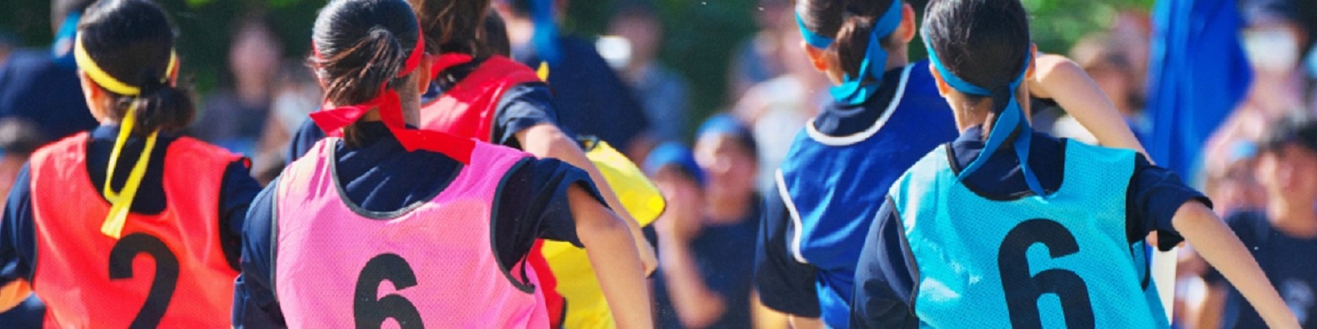 うちわなど体育祭の応援グッズを紹介