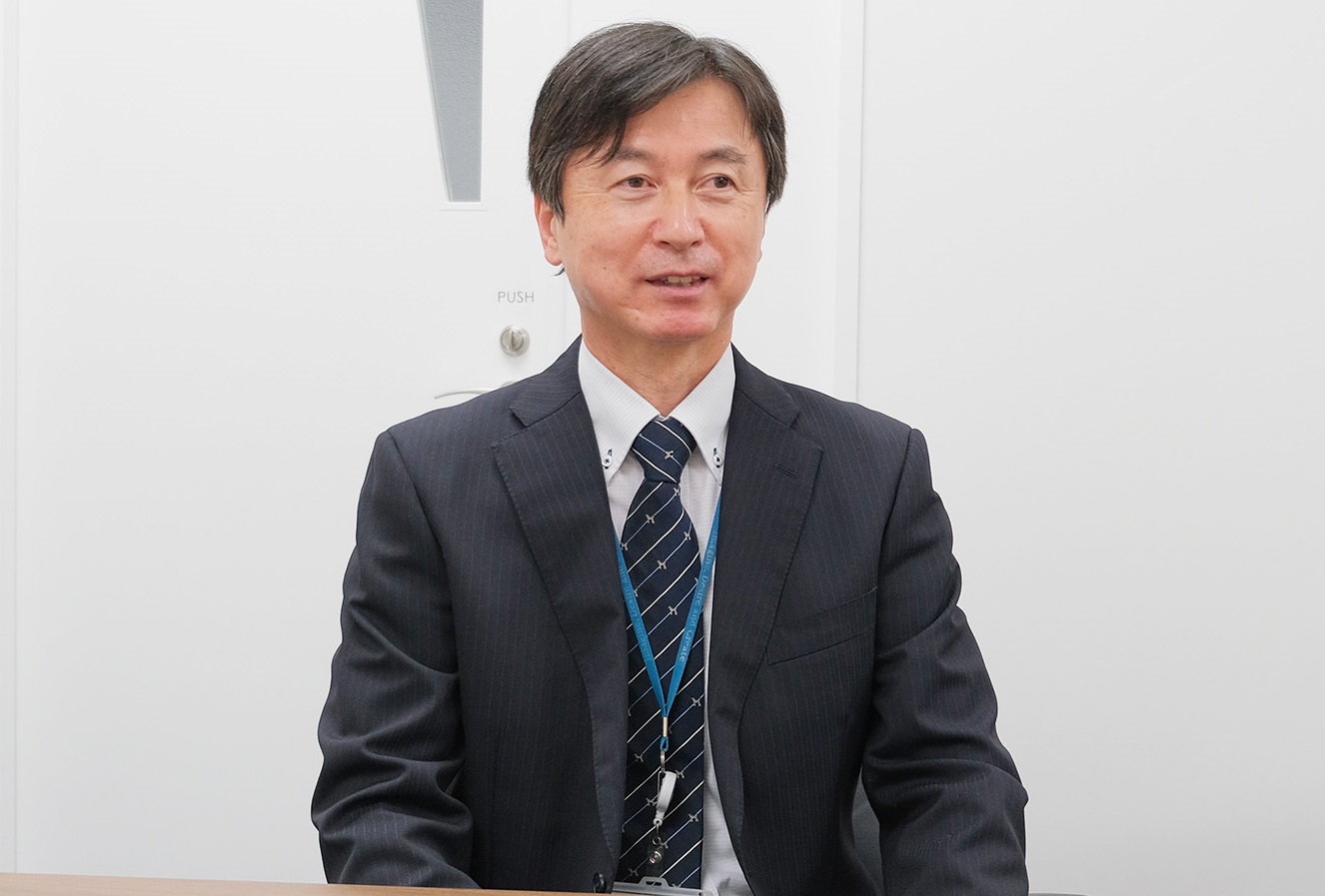 コーポレート本部　ロジスティクスグループリーダー　森 靖司 様