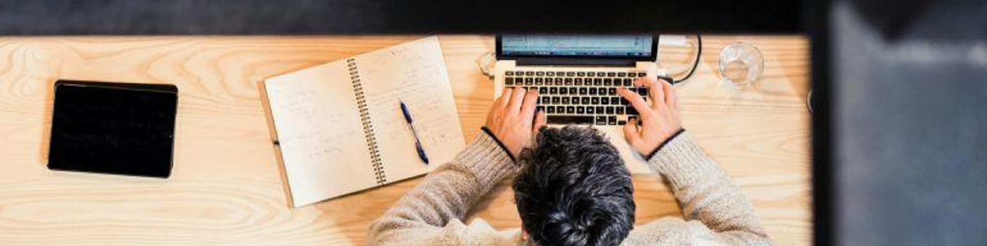 DXの内製化とは？企業が進めるべき理由やメリット、手順などを解説