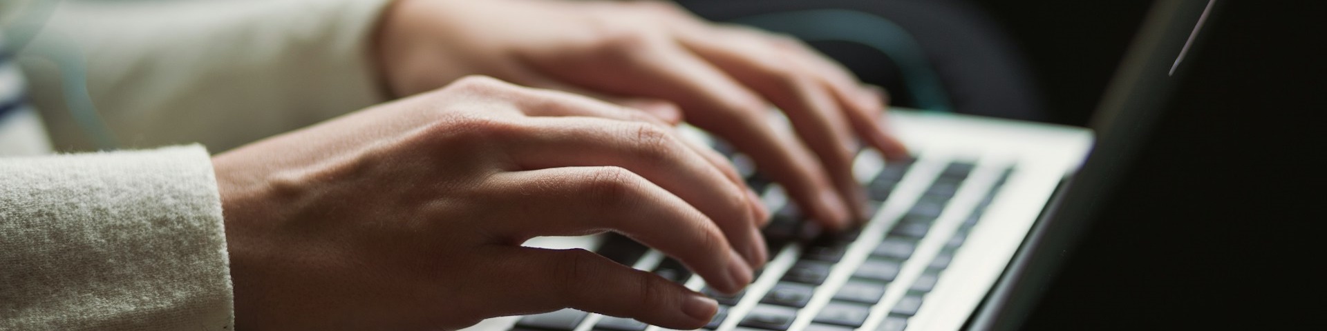 業界・業務別でのRAGの活用事例10選 | 仕組みや成功のポイントなども紹介
