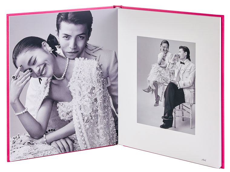 A.CRUSH: A High-Color Wedding Album for Young Love
