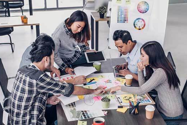 ブランドオーナー、メーカー（マーケティング・営業部門）のお客様