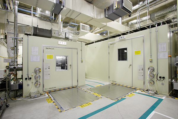 排出化学物質（ケミカルエミッション）測定