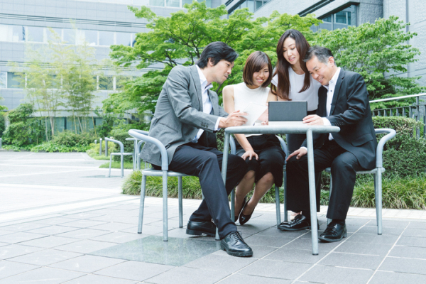 Read our white paper on how mobile working affects data security