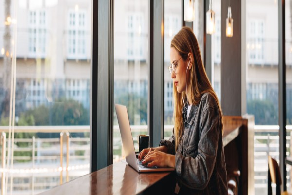 XMPie PersonalEffect StoreFlow Banner Image