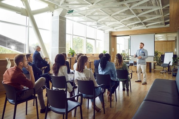 shutterstock_2494702611