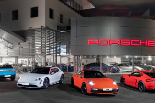 Customer Spotlight - Glitrap Porsche