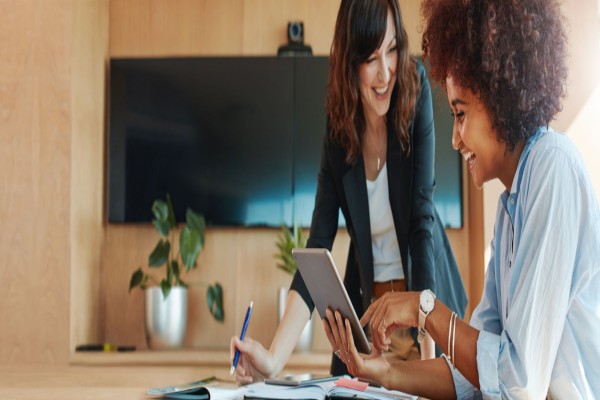 XMPie PersonalEffect TransMedia Banner Image